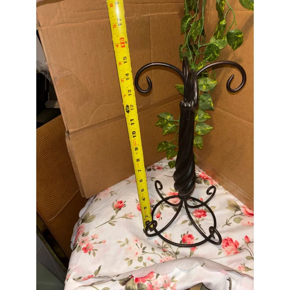 2 Wroth  Iron Tabletop Display Stand Twisted Column Scrollwork Jewelry